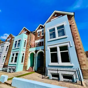 Sea Breeze - Coast Apartment Bournemouth